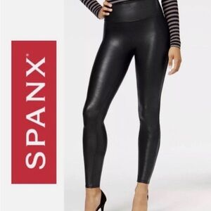 SPANX Women's Black Faux Leather Leggings‎ Plus Size 2XL